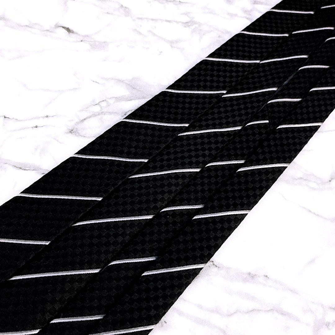 ✨未使用クラス✨ルイヴィトン　マイクロダミエ　ストライプ① LVロゴ　ネクタイ