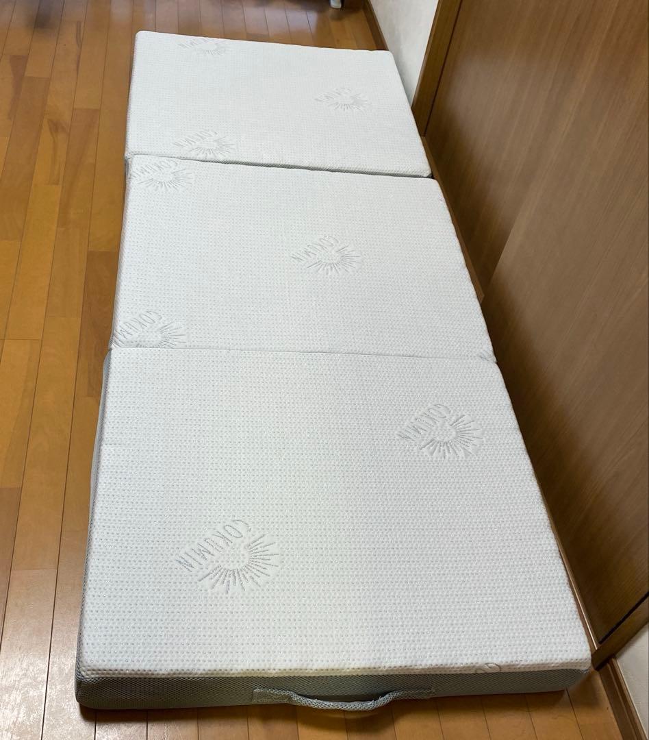 s*y様 美品　GOKUMIN ゴクミン　10cm セミシングル三つ折りマットレ