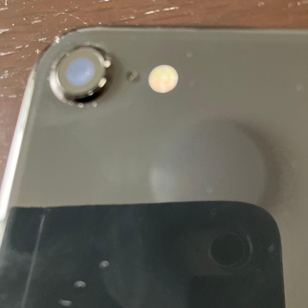 Iphone SE2 アイフィンSE2