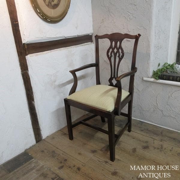 イギリス アンティーク 家具 アームチェア チッペンデール 英国 4517e