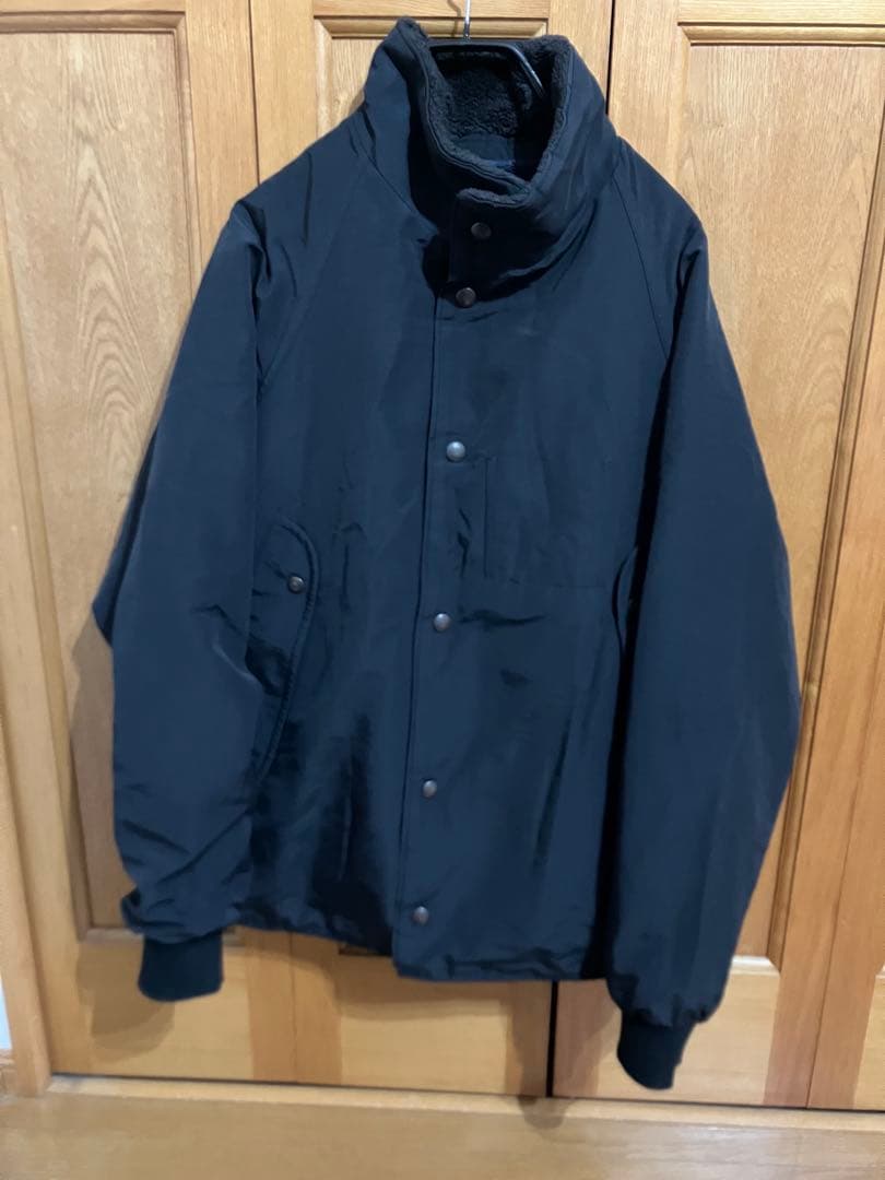 ブラック ナイロン ジャンパー ファー付き襟