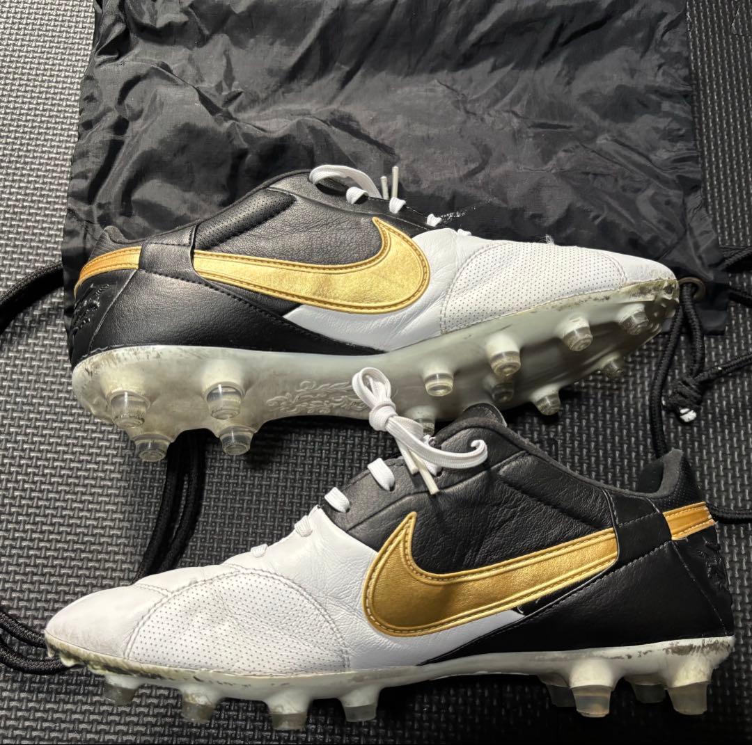 サッカースパイクナイキNIKE(ナイキ)PREMIER Ⅲ FG 26.5