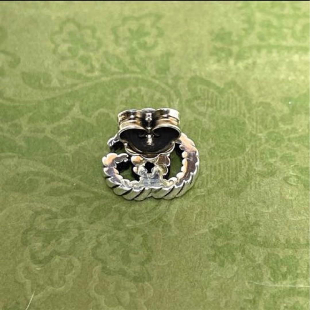 【極美品】グッチ　マーモントGG ツイストピアス片耳　メンズ/レディース　燻