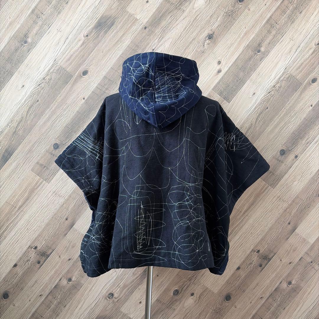 オガワトモコ 刺繍作家 ステッチ刺繍 フード 肉厚 綿100% 羽織り