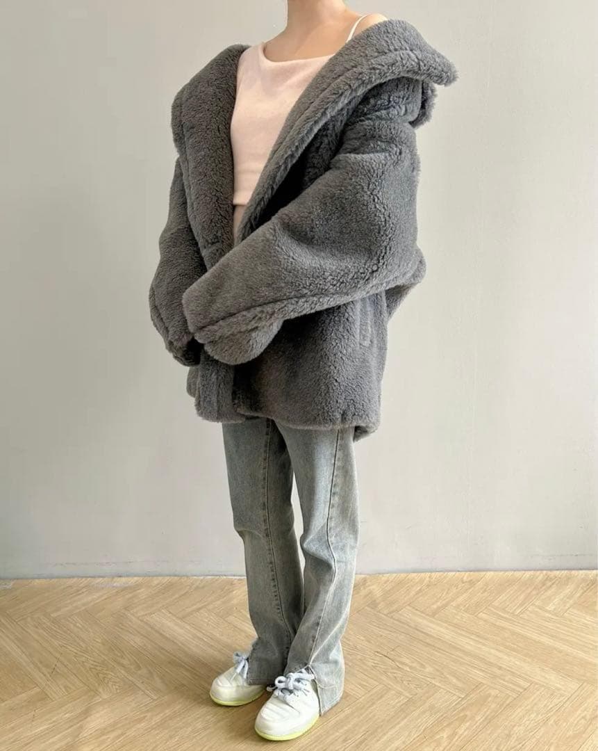 新型最新作❗️新品未使用 ベアショート丈 テディコート グレー