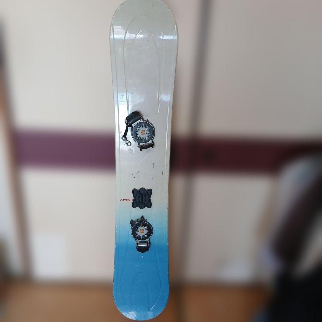 Morrow スノーボード グラデーション