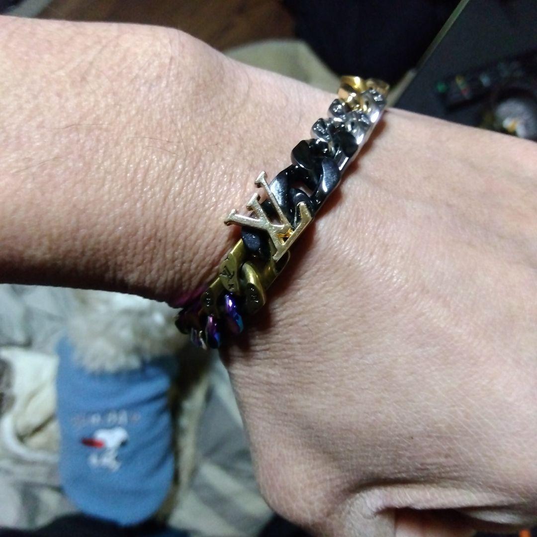 Louis Vuitton マルチカラーチェーンネックレス