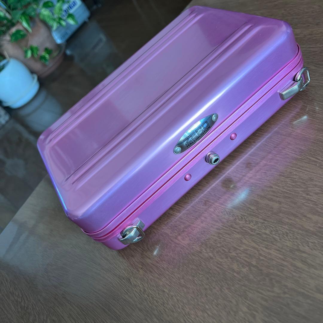 ゼロハリバートン　Sライン　ケース　ピンク　アルミ製ケース
