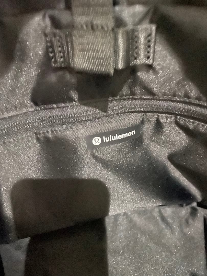 ルルレモン　ボストンバック　新品未使用