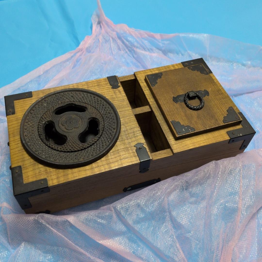 小物入れ付き昔の灰皿時代劇アッシュトレイ 昭和レトロ 木製アンティーク骨董