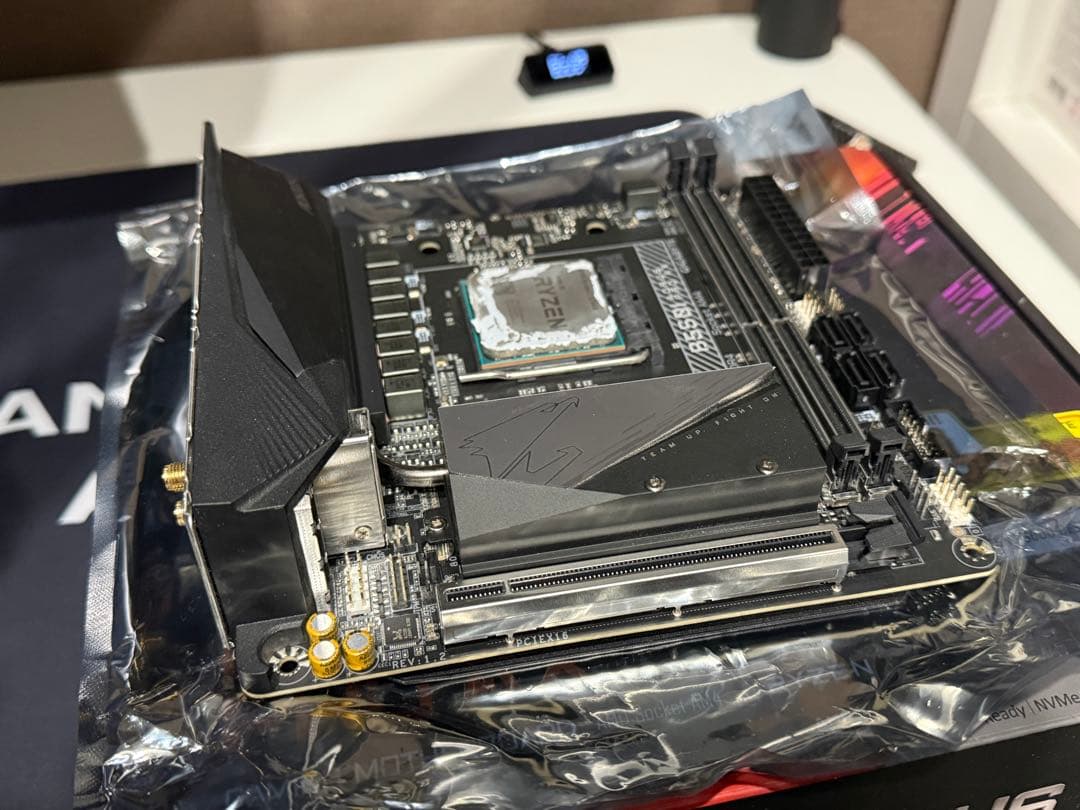 GIGABYTE B550I AORUS PRO AX CPUセット