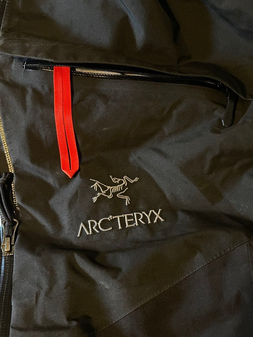 ARC'TERYX Beta svビブパンツ　アークテリクス　ブラック