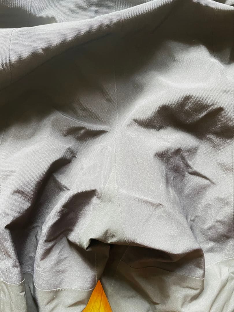 ARC'TERYX Beta svビブパンツ　アークテリクス　ブラック