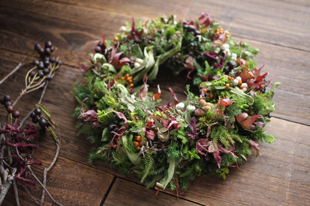 ボルドー色の冬リース＊ドライフラワーwreathe◎26センチ