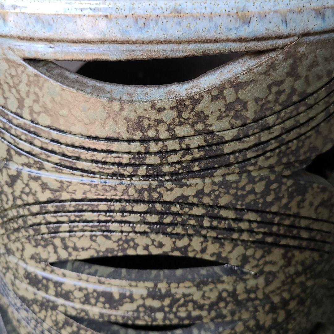 信楽焼傘立て  グレー胴透かし 高さ４４cm F-436