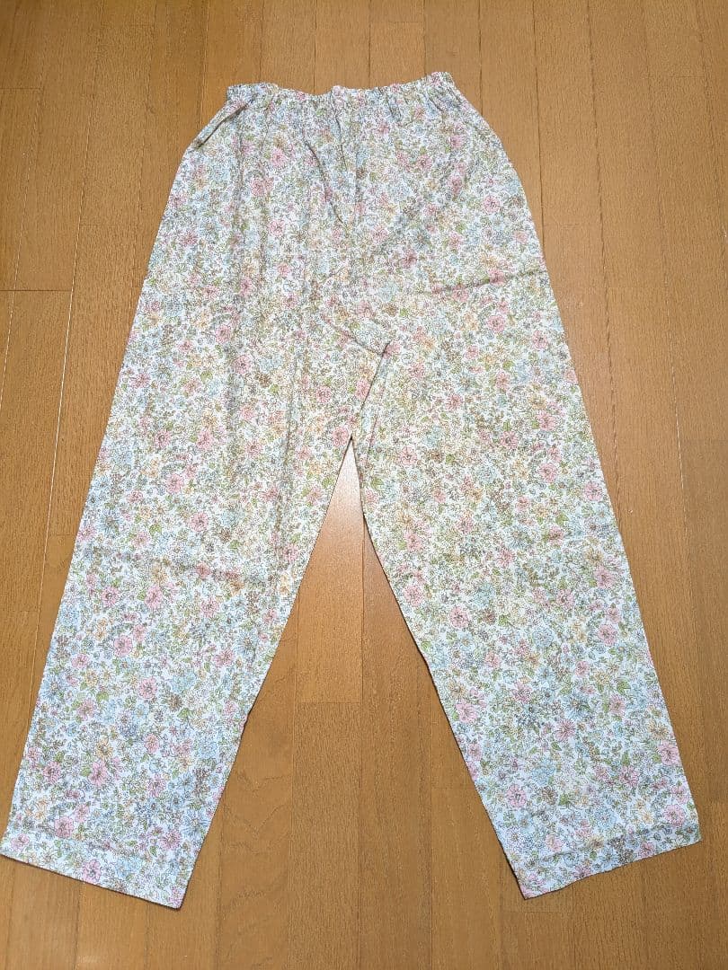 未使用タグ付き　LIBERTY　リバティ　パジャマ　Lサイズ　綿100%　日本製