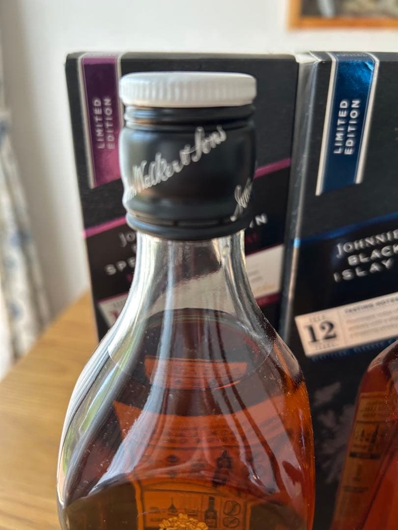 ジョニーウォーカー アイラオリジン700ml スペイサイドオリジン700ml