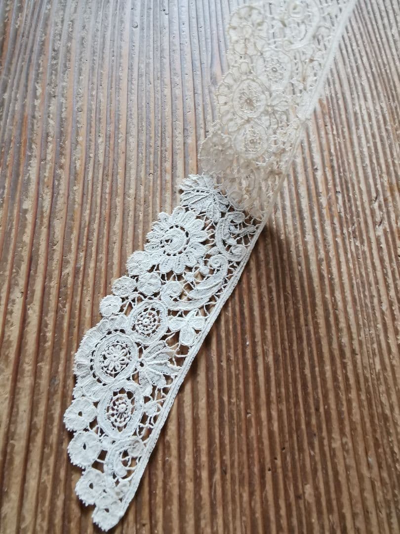アンティーク ポワンドローズ ロゼッタ ボビン＆ニードルワークレース 付け襟