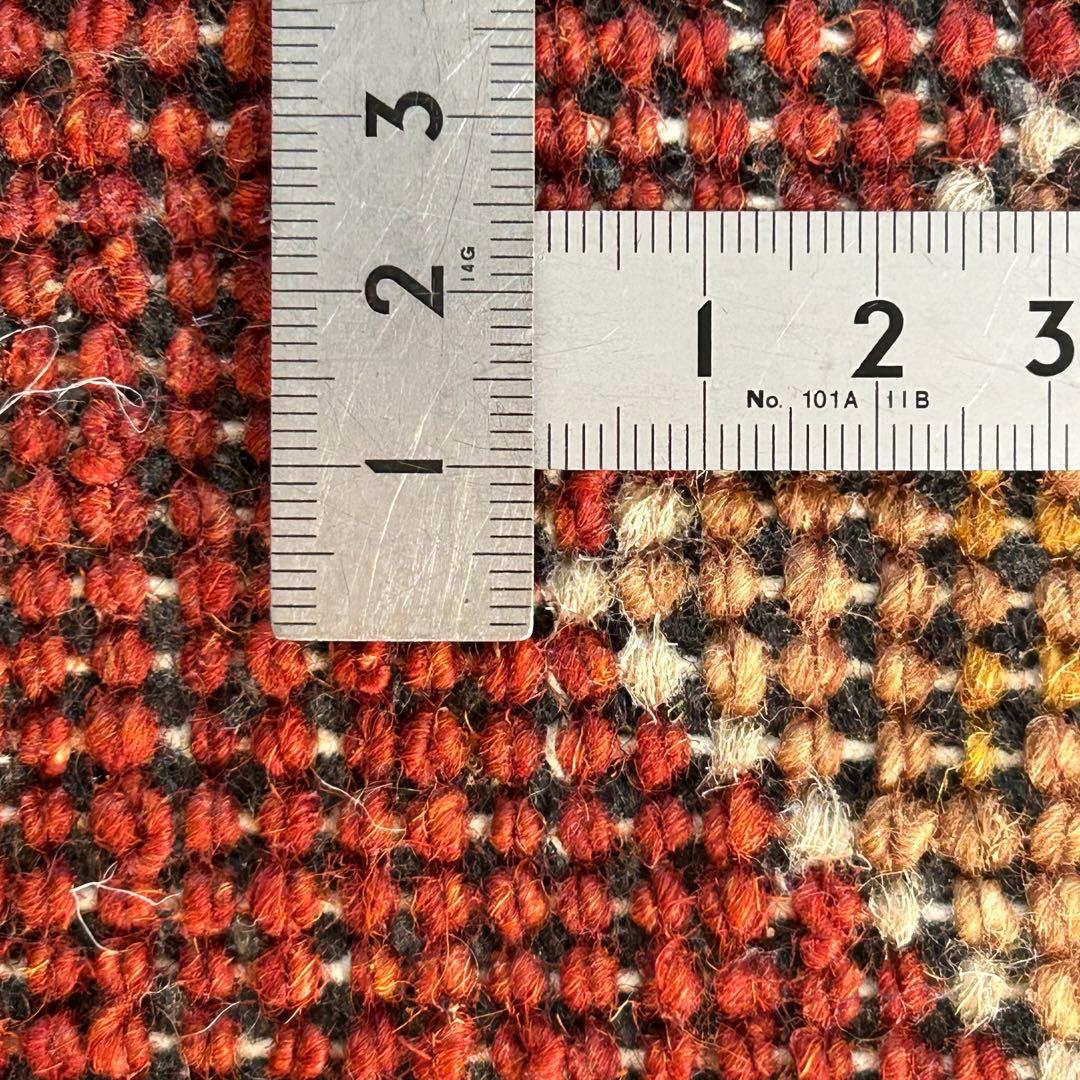 ギャッベ　玄関