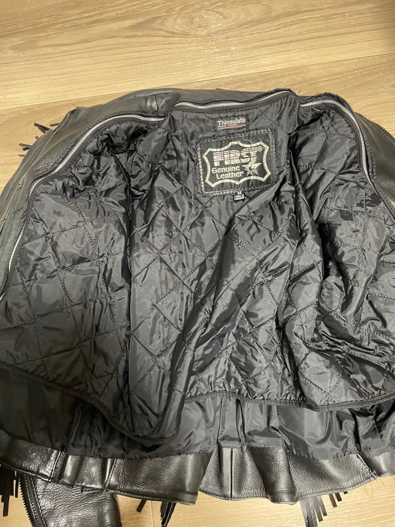 黒のシングルライダースジャケット M