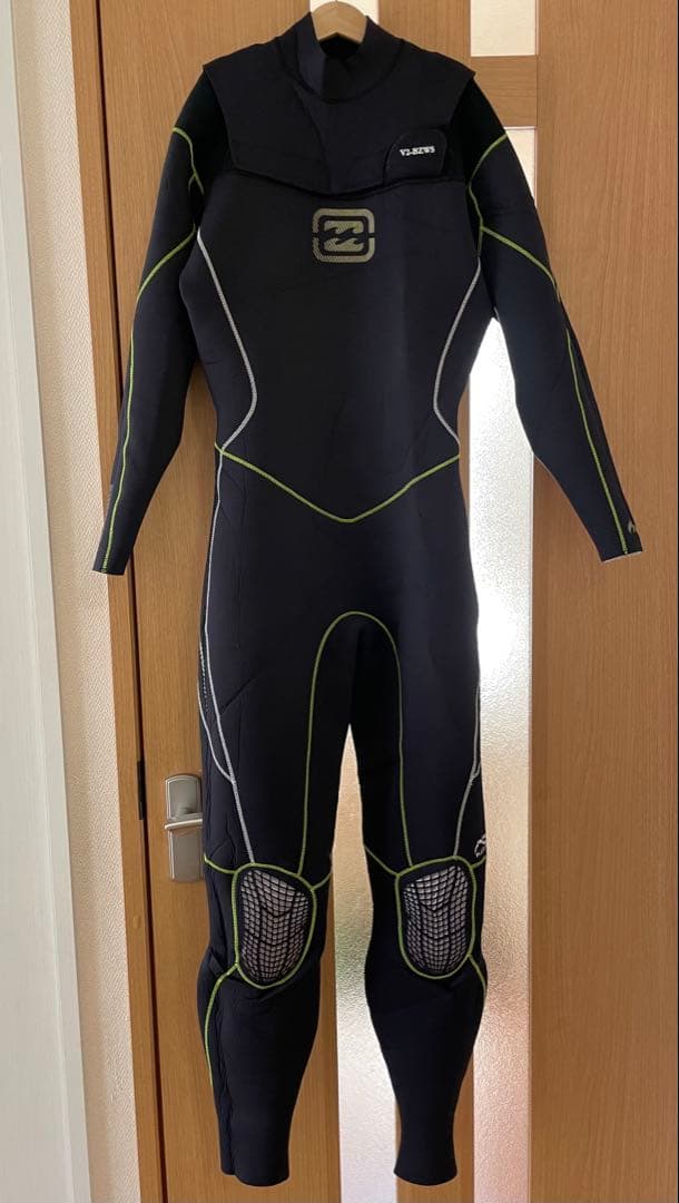 ビラボン 裏起毛ウェットスーツ　ノンジップ