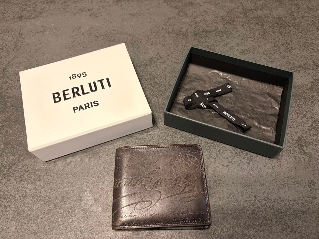 BERLUTI 二つ折り財布 ダークブラウン　カードケースセット