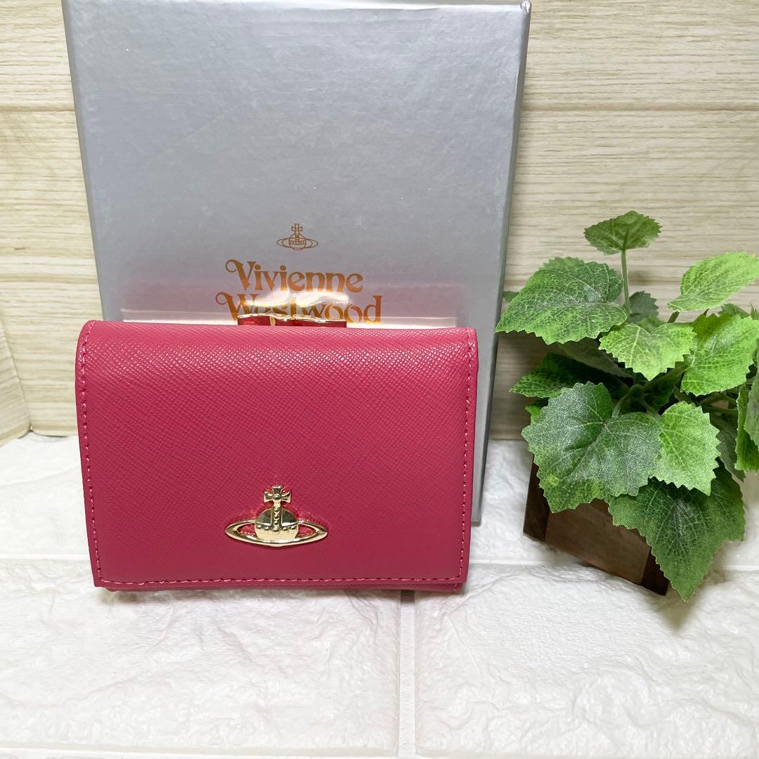 【新品・未使用】ヴィヴィアンウエストウッド 三つ折り財布 913VW106
