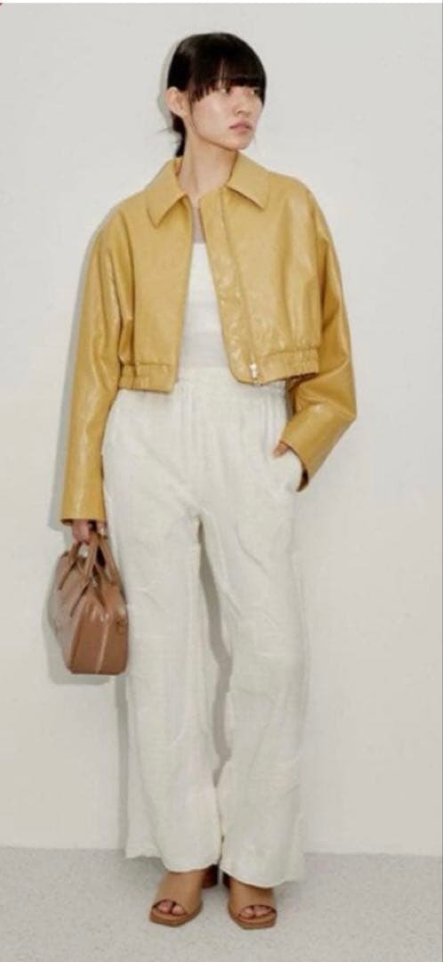 ADAM ET ROPÉ フェイクレザー　ショートブルゾン　ジャケット