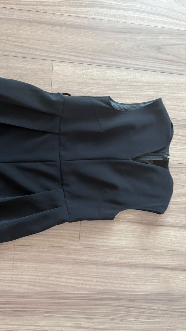 heve ハートネックオールインワン