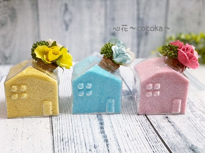 ✳NEW✳ガラスのおうち(ブルー)❁ミニバラ&多肉植物 フラワーアレンジメント