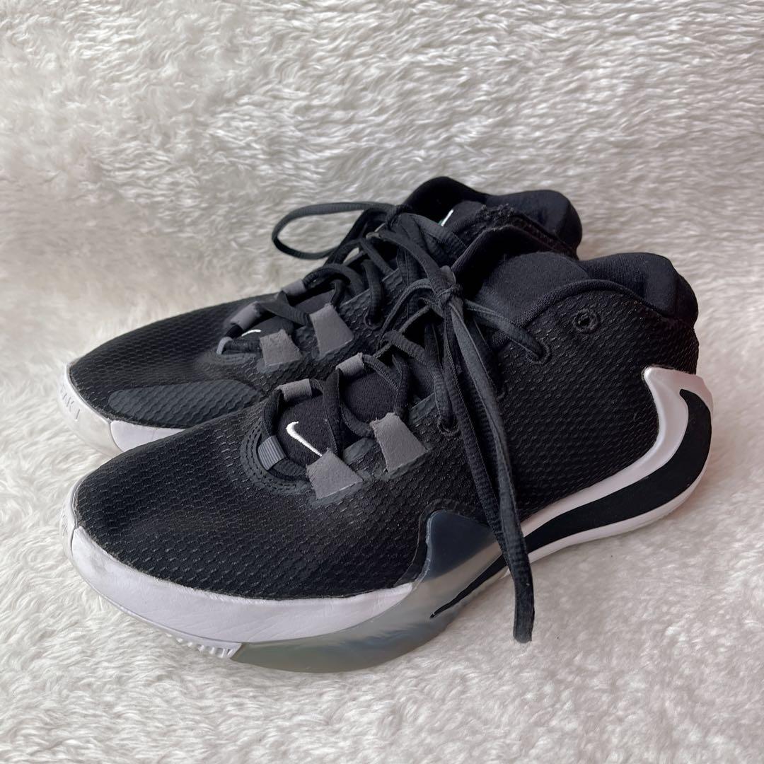 NIKE フリーク1 FREAK1 バッシュ　黒　25cm