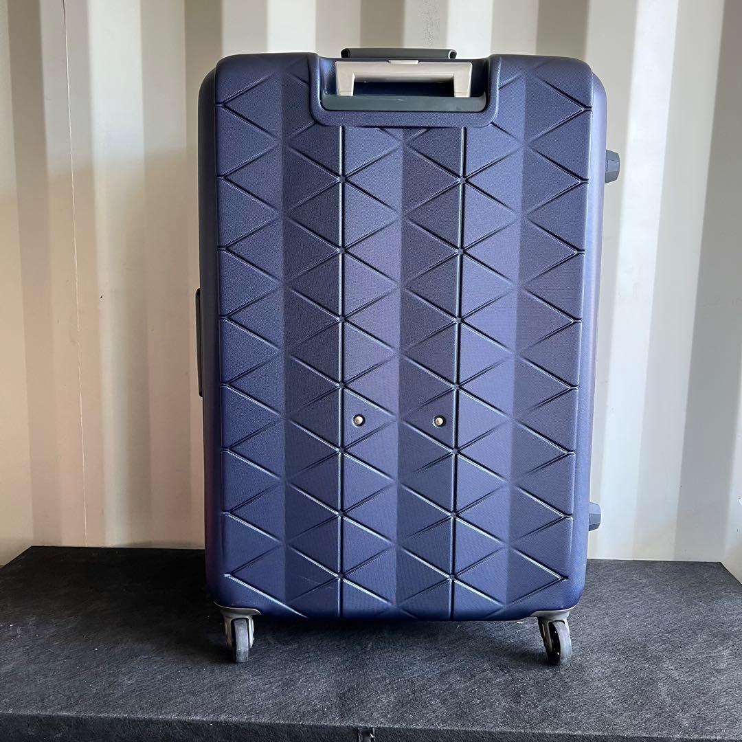 A75美品✨　SUNCO 軽量マグネシウムフレーム スーツケース MGC1-63