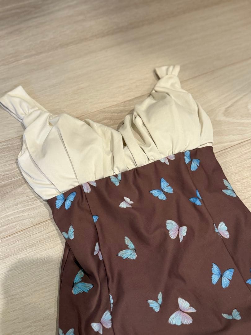 ALEXIASTAM バタフライ