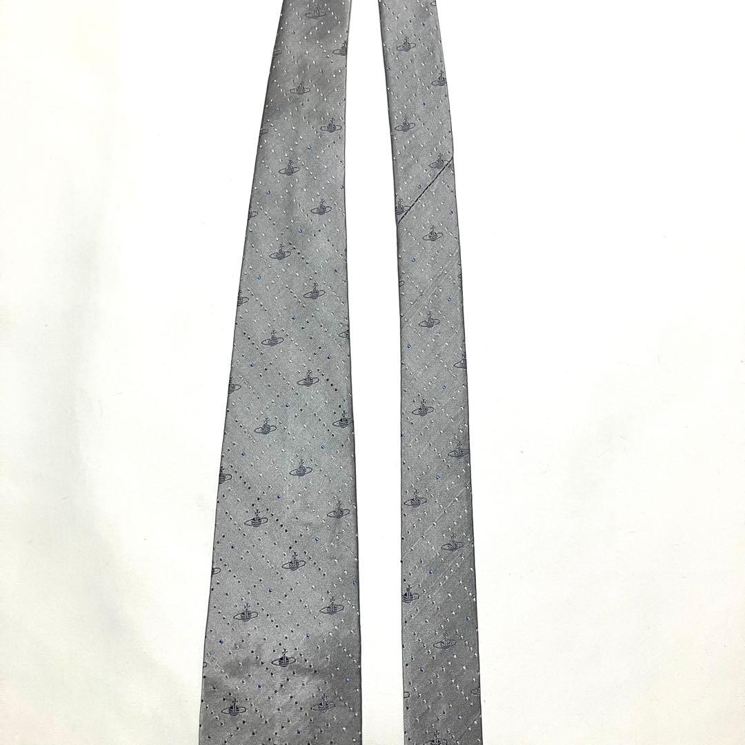 美品 ヴィヴィアン ウエストウッド ネクタイ オーブ シルバー系 ジャガード