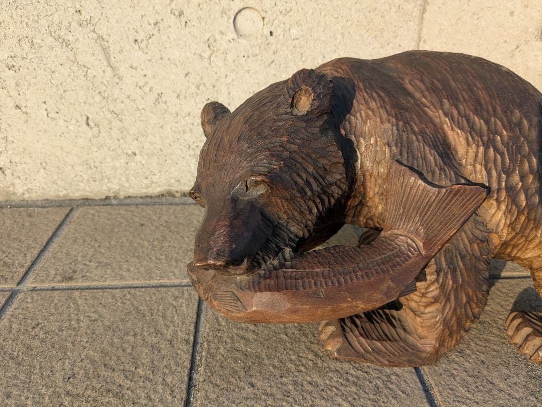 貴重◎ 最高級熊1965年 在銘『秀峰』作 木彫り 熊 置物 細密細工 木工芸