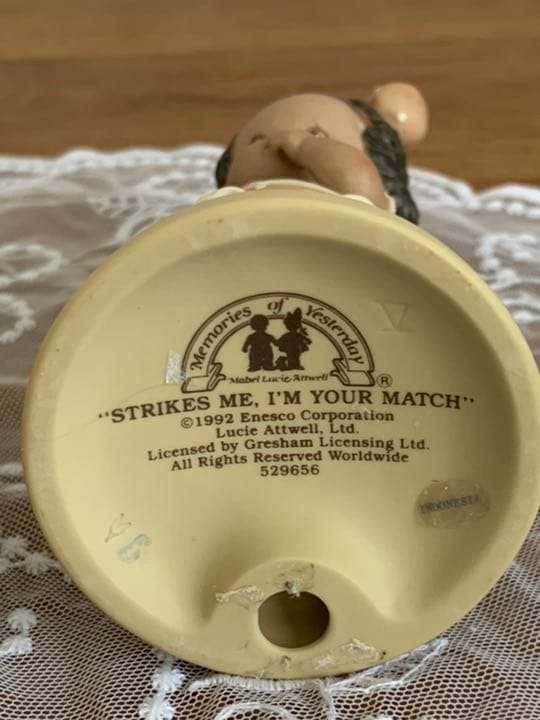 マーベルルーシーアトウェル　陶器人形　可愛い2人セット　ビンテージ