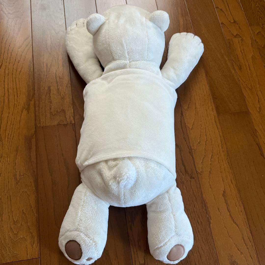 ニトリ　シロクマ　抱き枕