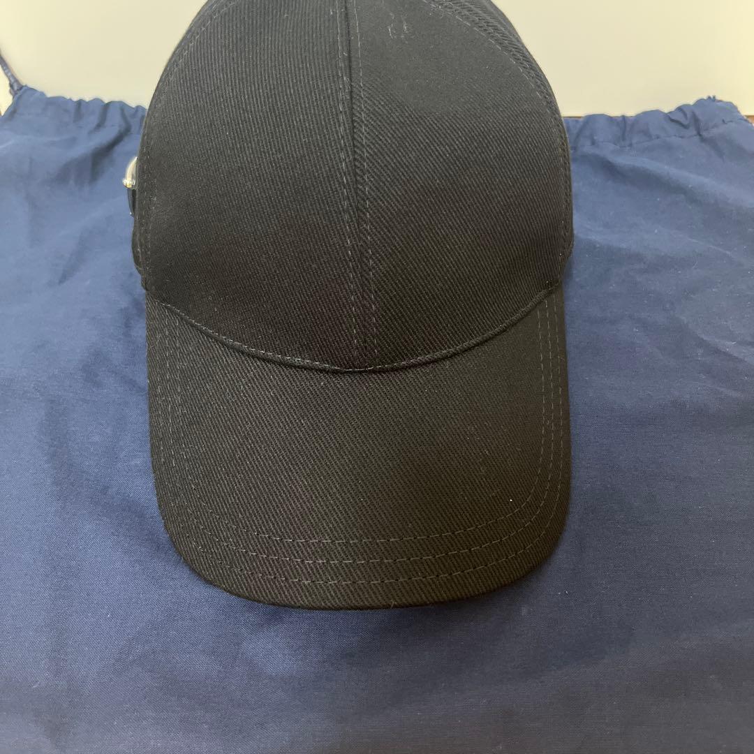 PRADA ユニセックスキャップ黒