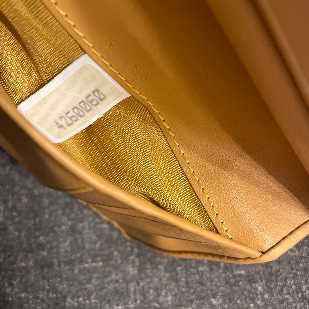 ハンティングワールド バチュークロス レッドナチュラル 二つ折りがま口財布　レア