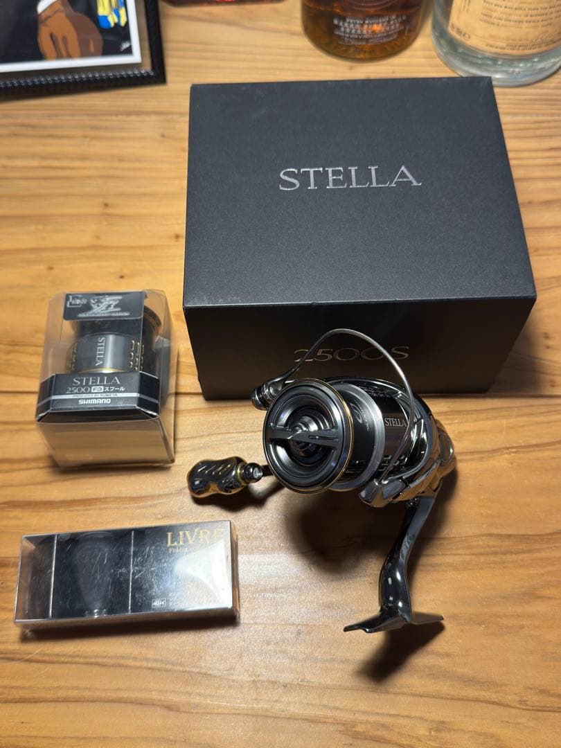 18ステラ STELLA 2500S スピニングリール