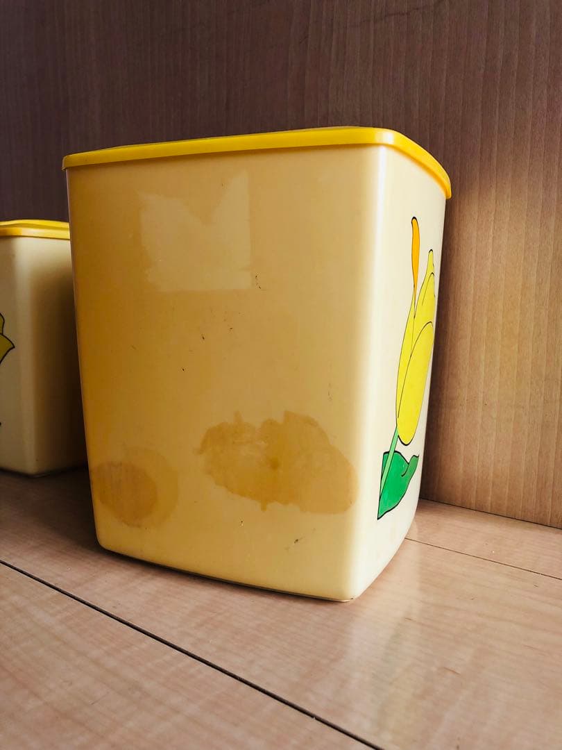 1970‘sレトロ花柄プラスチック保存容器セット 4個