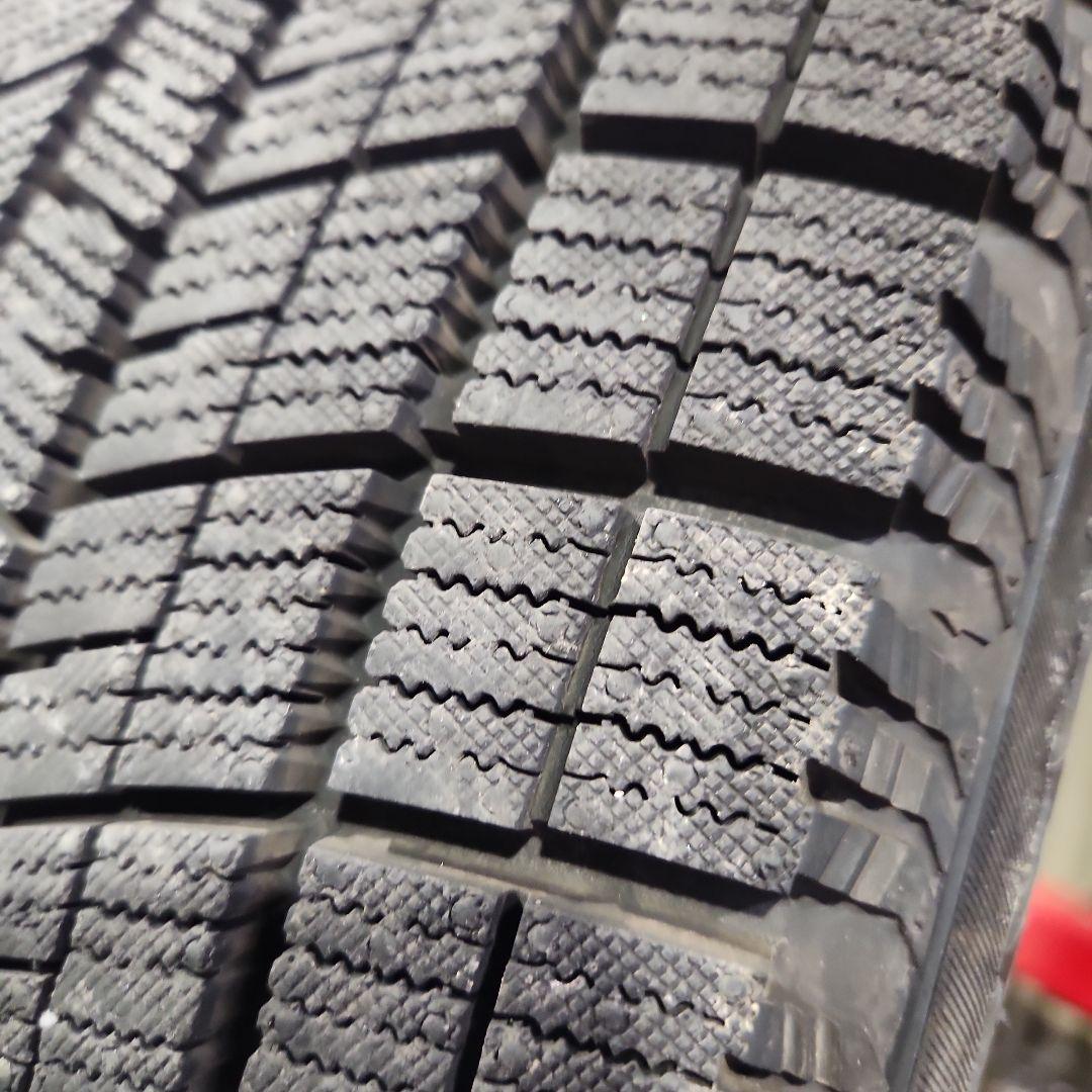 225/55R17　スタッドレス　4本セット 23年製