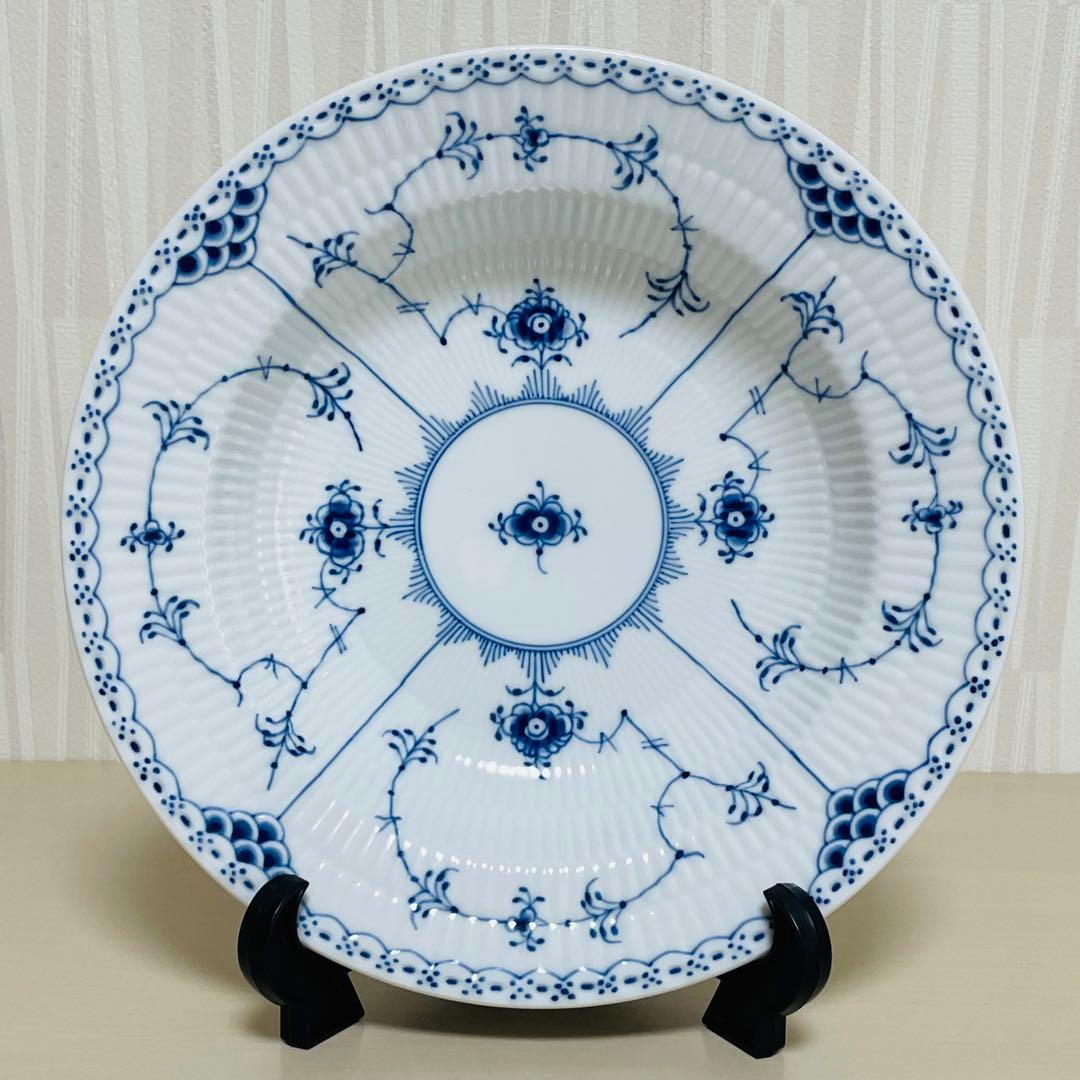 未使用 ロイヤルコペンハーゲン ブルーフルーテッド ハーフレース 深皿 プレート