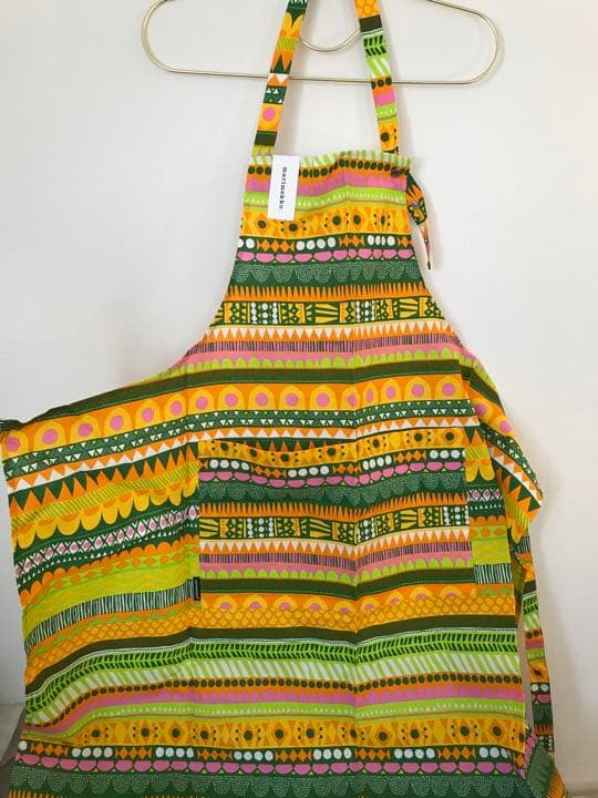 【新品・未使用・正規品】マリメッコ　エプロン　RAANU