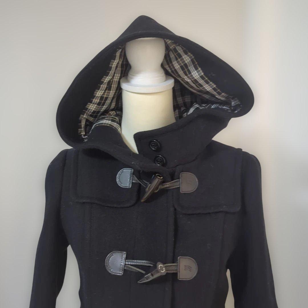 バーバリー黒 ダッフルコート チェック裏地付き