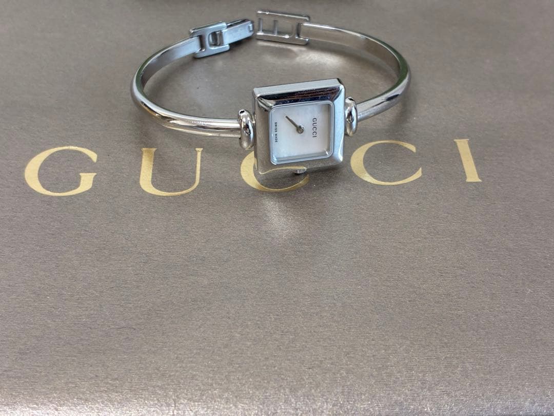 GUCCI 1900L 腕時計(クォーツ)