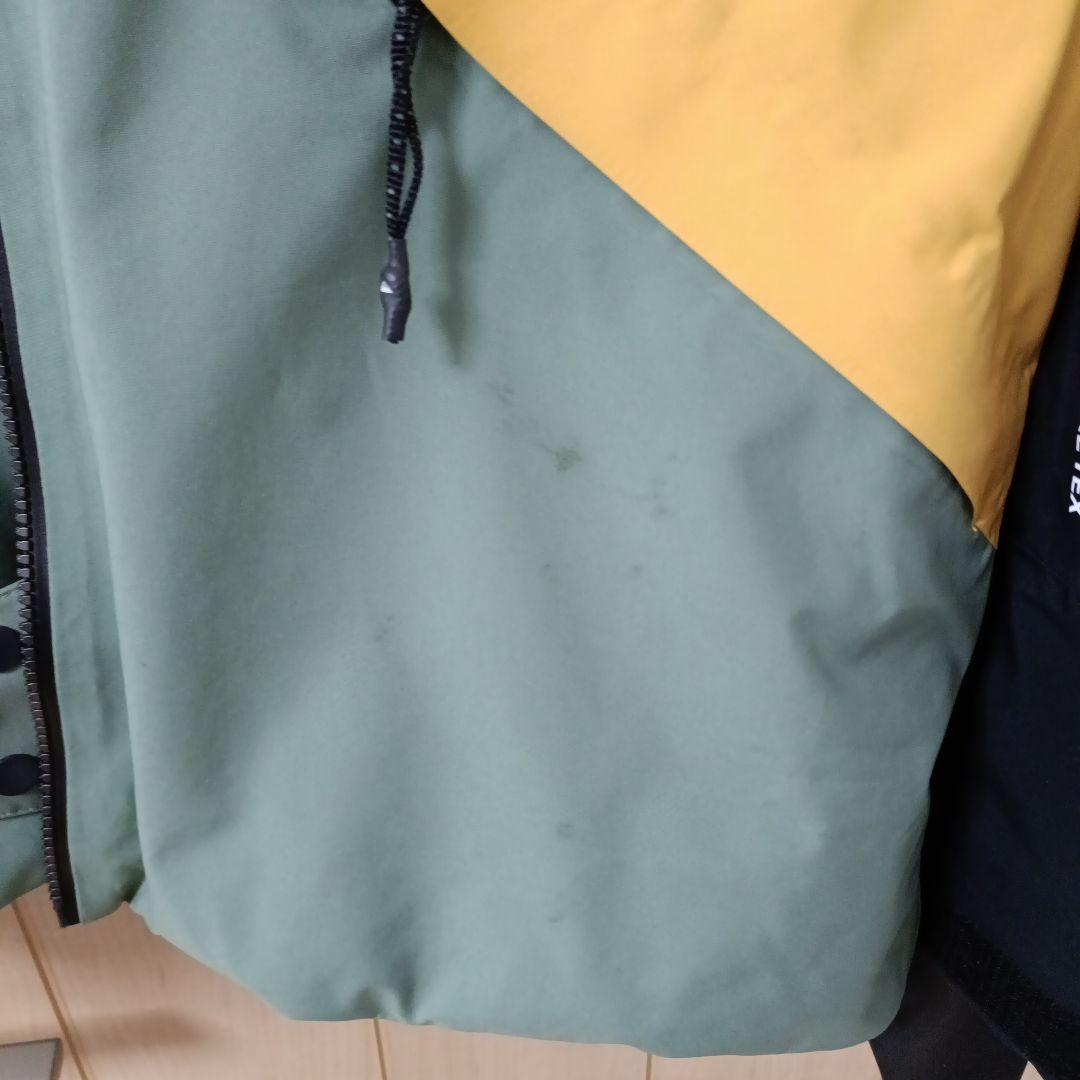 QUIKSILVER　スノージャケット　サイズL ゴアテックス