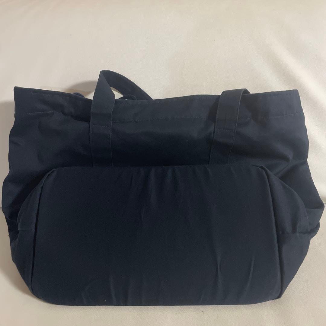 美品　ファミリア　familiar マザーズバッグ　赤　紺色　ネイビー