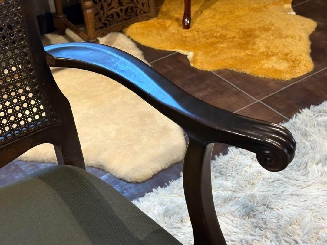 USビンテージ　アームチェア　猫脚　クラシカル　アメリカン　ブルックリン　洋風