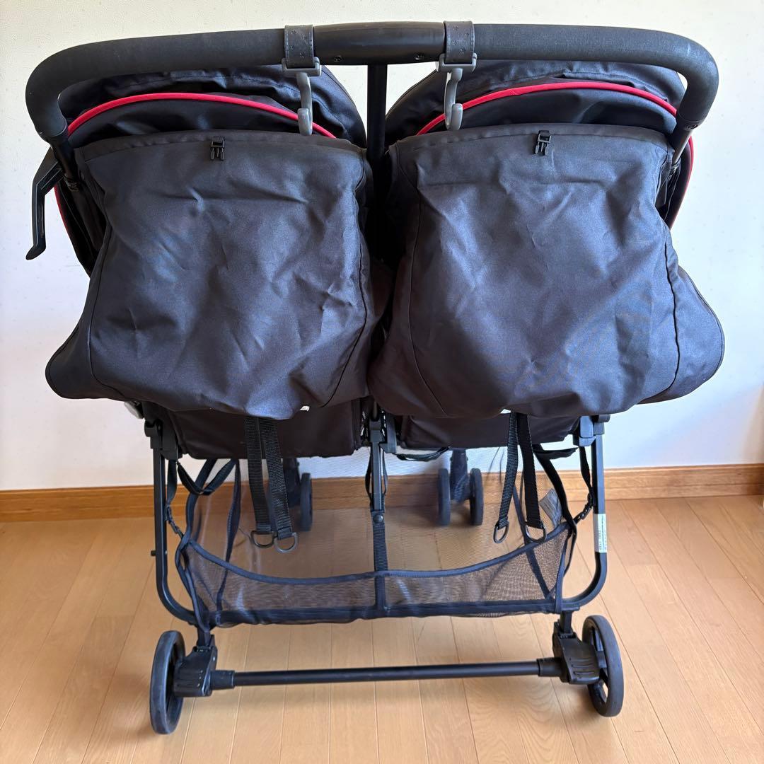 【送料無料】 ココロン ツイン 2人乗り 横型 ベビーカー 双子用 兄弟姉妹